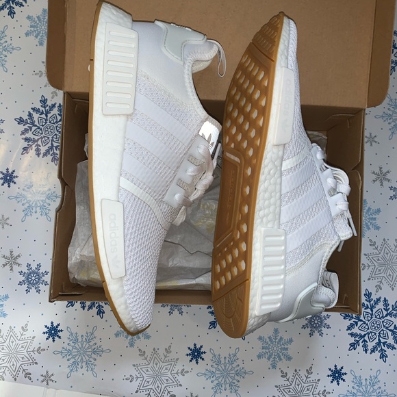 💥3 x HOST PICK💥 🆕ADIDAS NMD_R1 - Picture 9 of 14